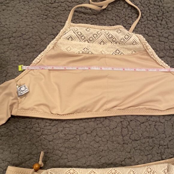 BECCA Sandy Home Spun Crocheted Bikini Halter Size Small - Picture 11 of 11